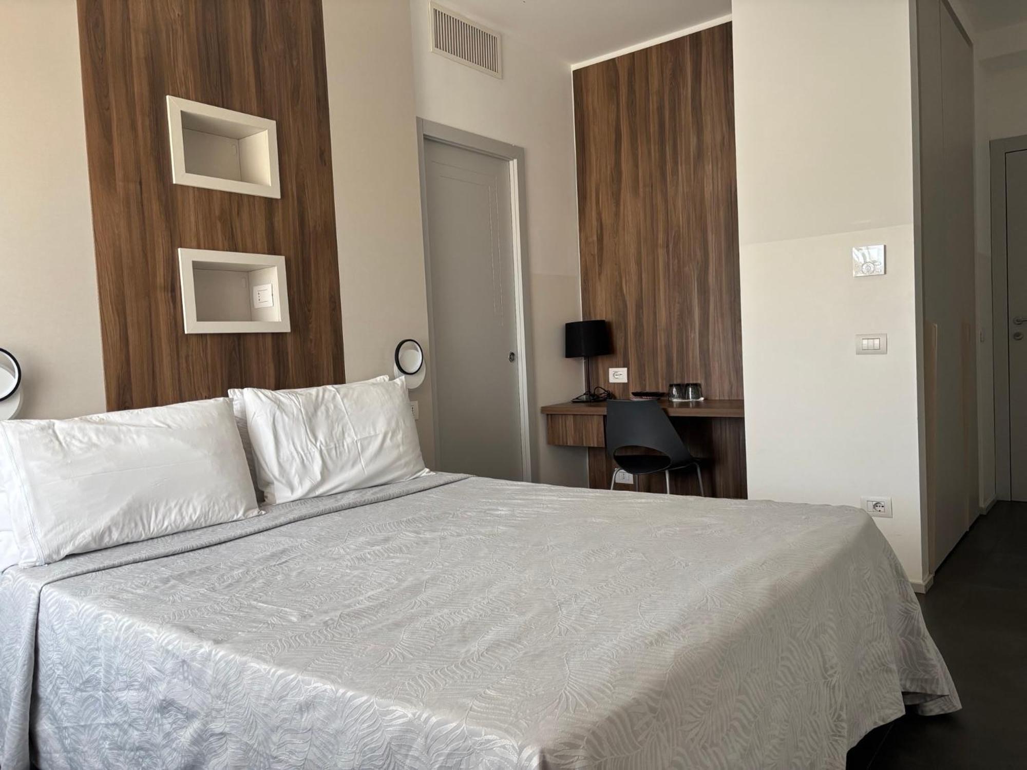 Enjoy Garden - Flavio Baracchini 9 - Rooms, Milan